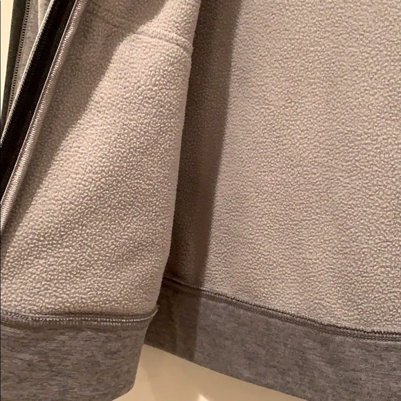 ADIDAS RUNNING JACKET - Picture 6 of 6